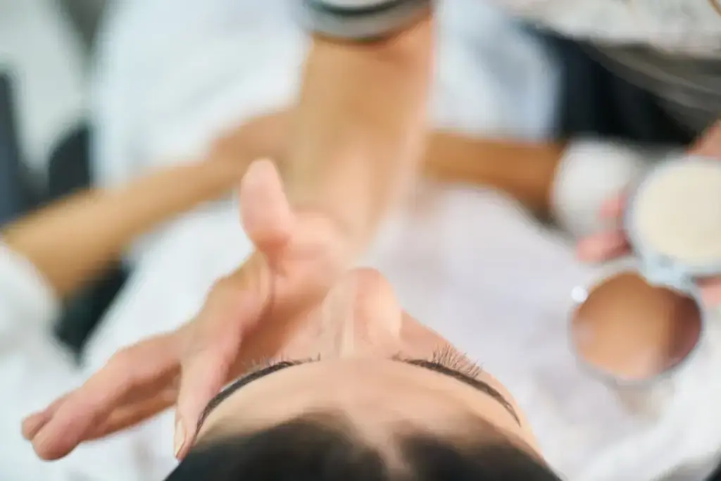 百合護膚油對肥胖紋的終極指南